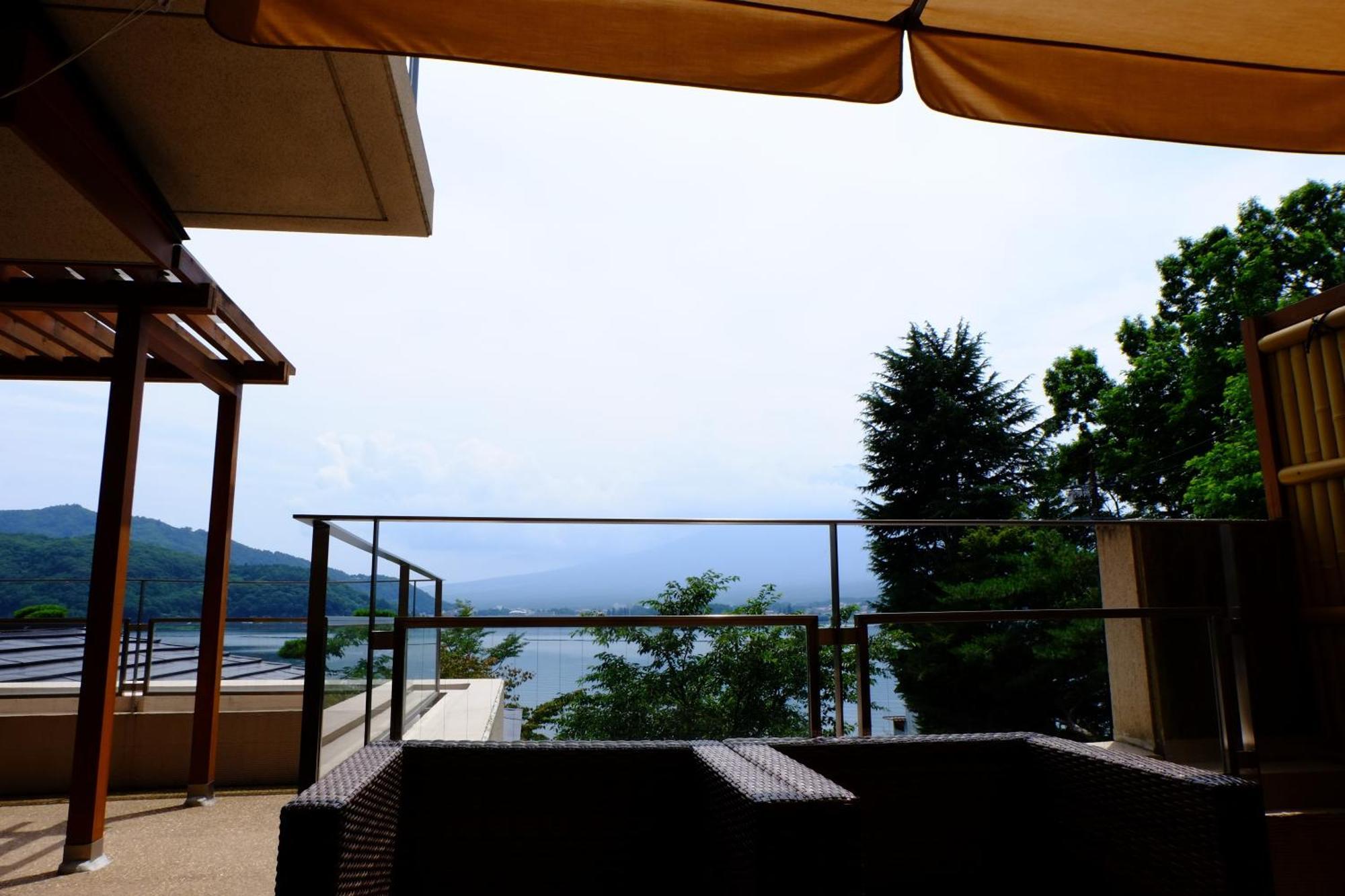 Hotel Shuhokaku Kogetsu Fudžikawagučiko Pokoj fotografie